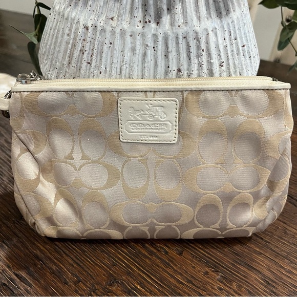Coach Beige Signature Wristlet - EUC - Picture 1 of 6